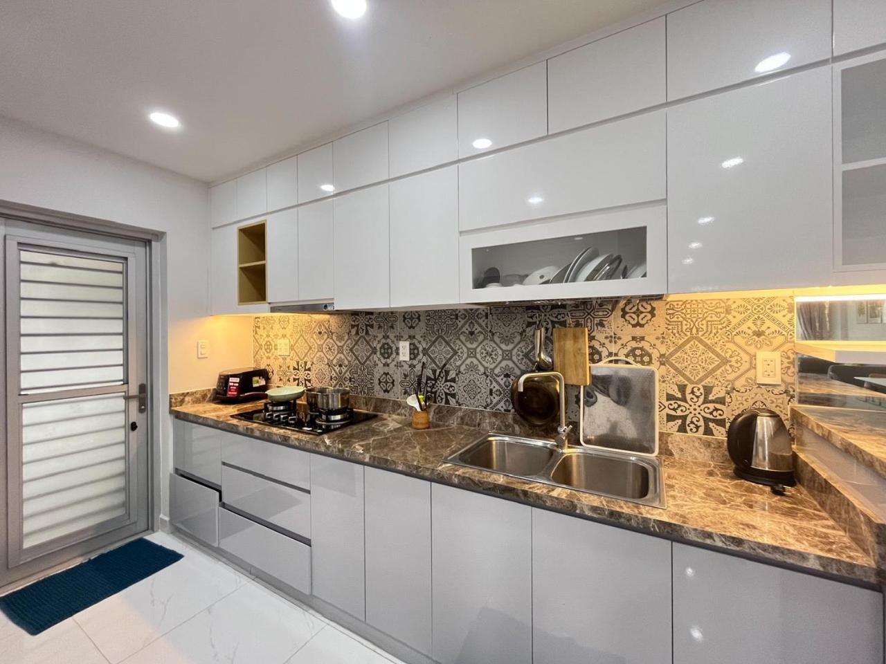 Apartment Kaizen *